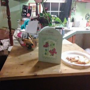 Meet your Posher, Sandy